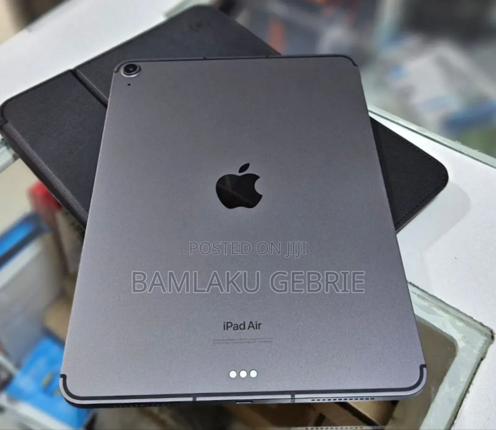 New Apple iPad Air 64 GB Gray