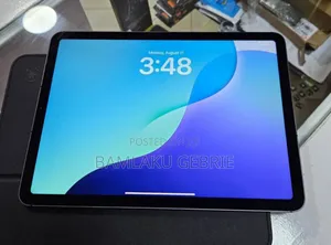 Photo - New Apple iPad Air 64 GB Gray