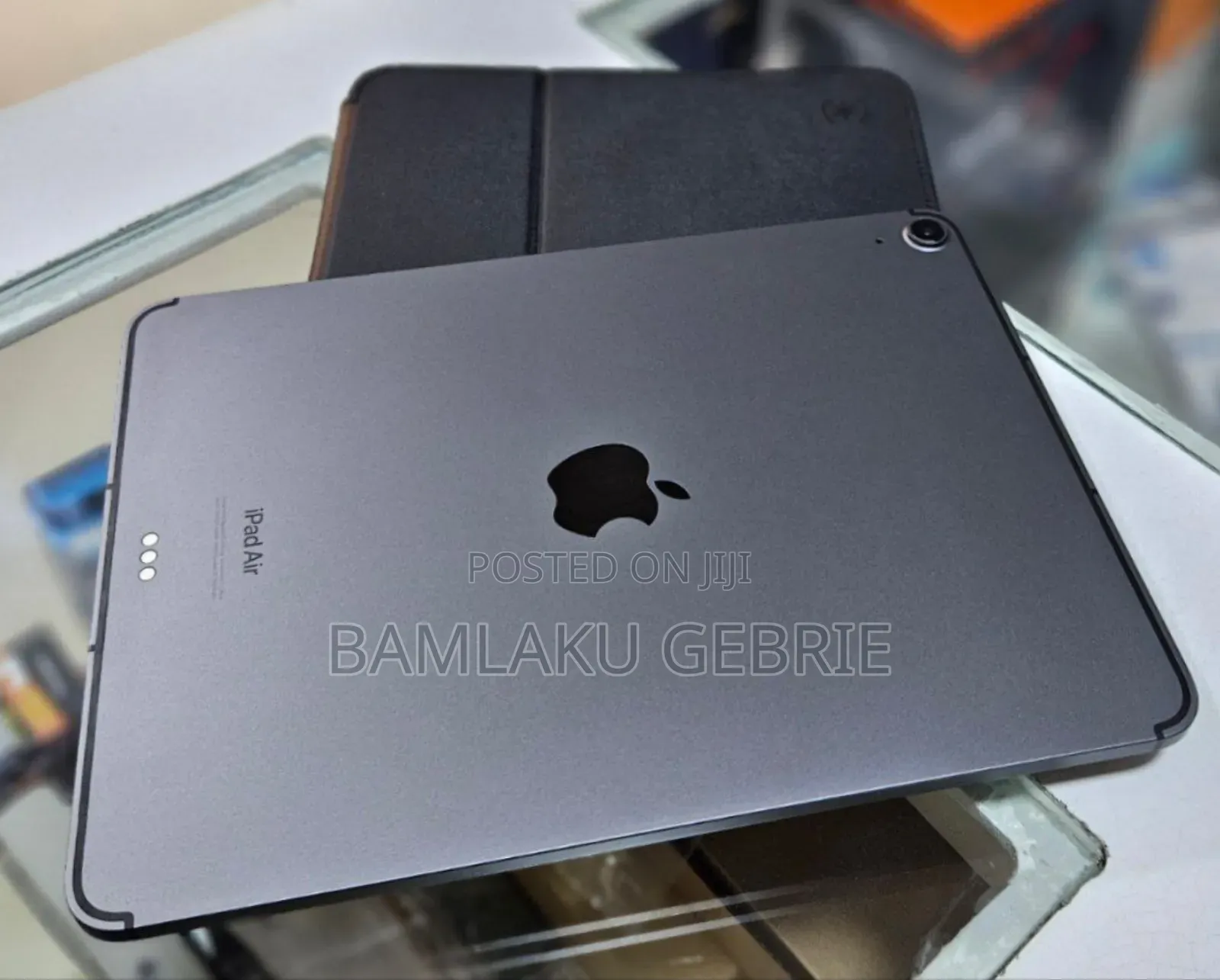 New Apple iPad Air 64 GB Gray