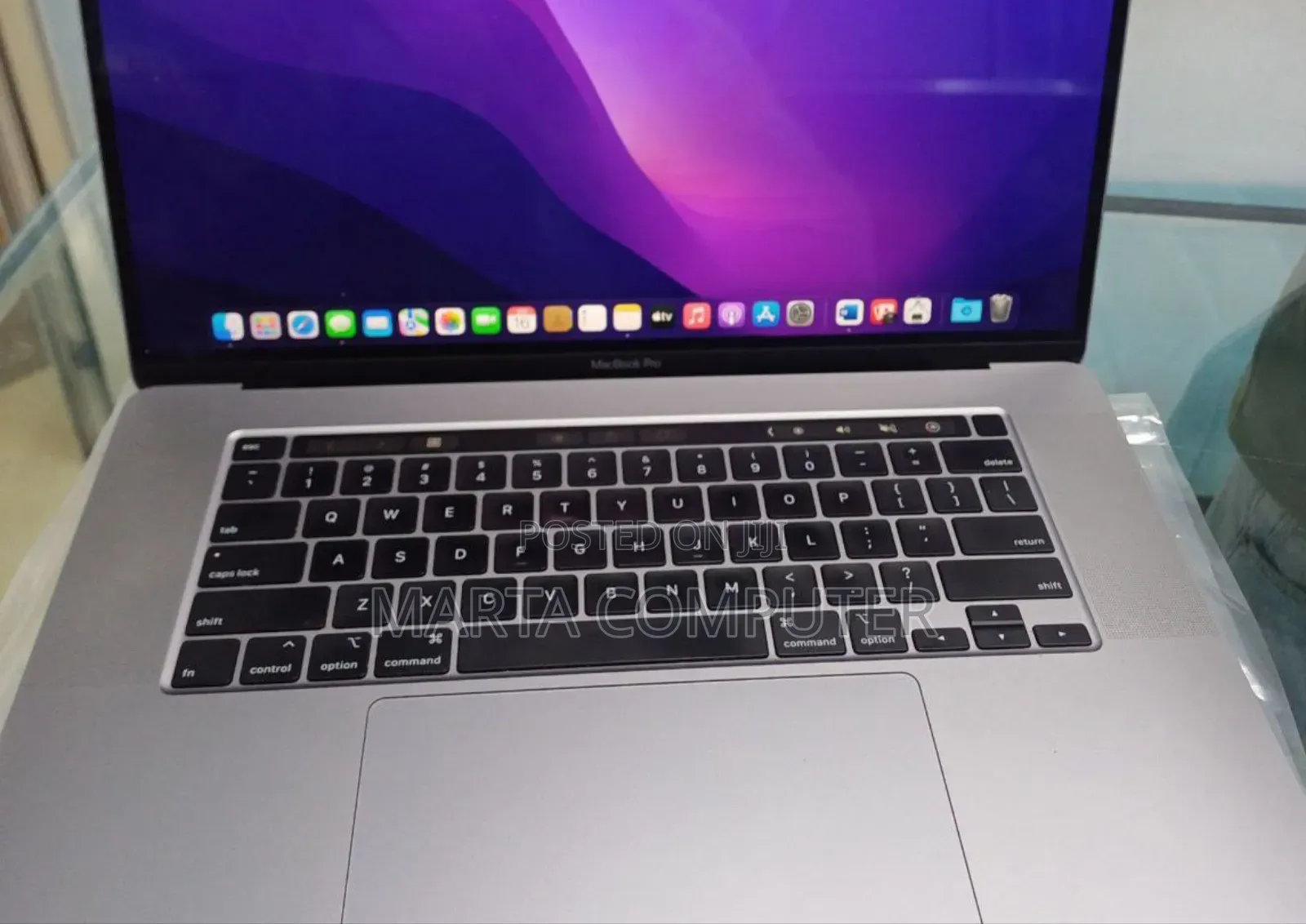 New Laptop Apple MacBook Pro 2019 32GB Intel Core I9 SSD 1T