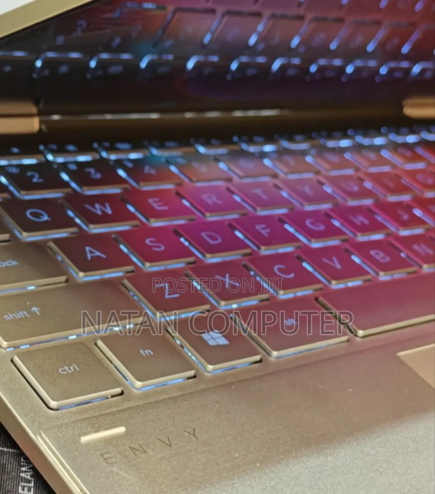 New Laptop HP Envy X360 8GB Intel Core I7 SSD 1T