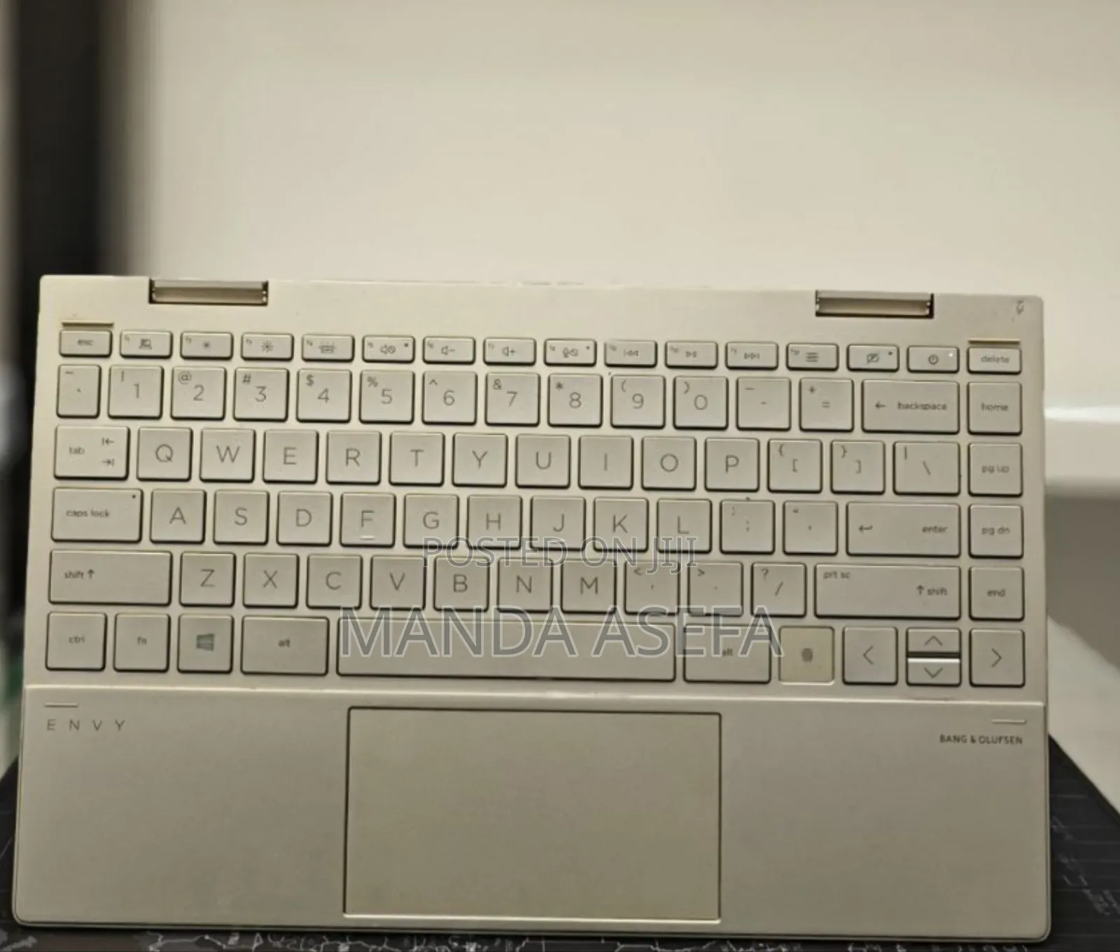 New Laptop HP Envy X360 8GB Intel Core I7 SSD 1T