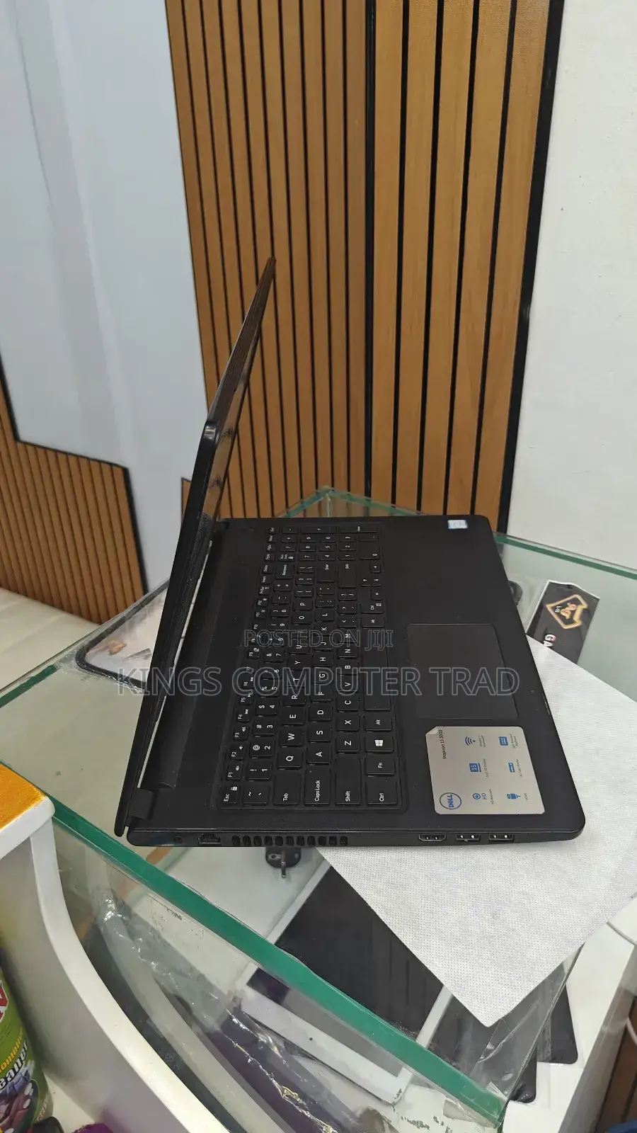 New Laptop Dell Inspiron 15 8GB Intel Core i3 HDD 1T