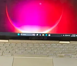 New Laptop HP Envy X360 8GB Intel Core I7 SSD 1T