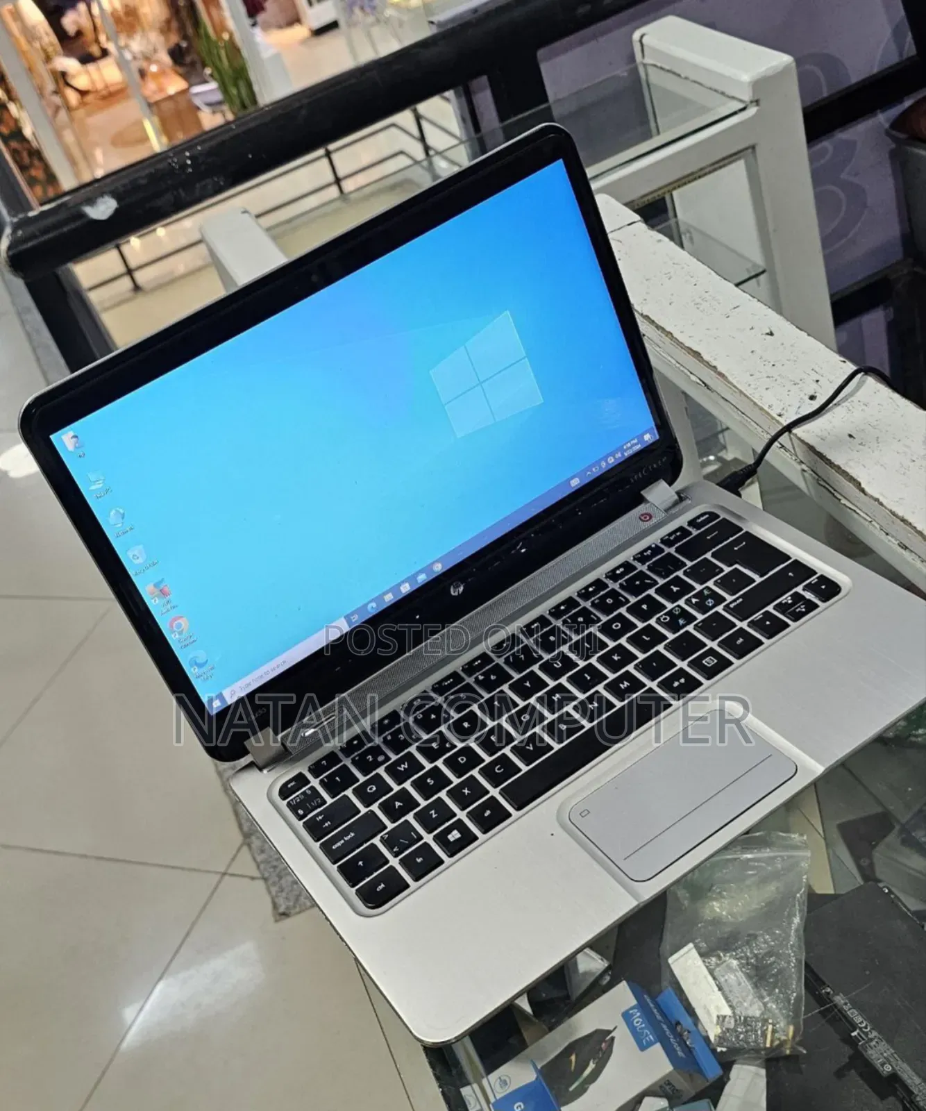 New Laptop HP Spectre XT 4GB Intel Core I5 SSD 128GB