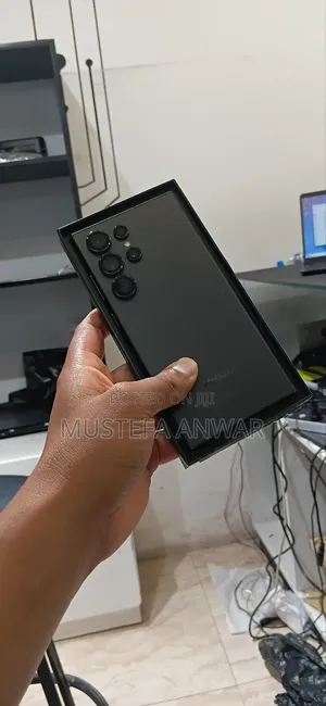 New Samsung Galaxy S24 Ultra 256 GB Silver