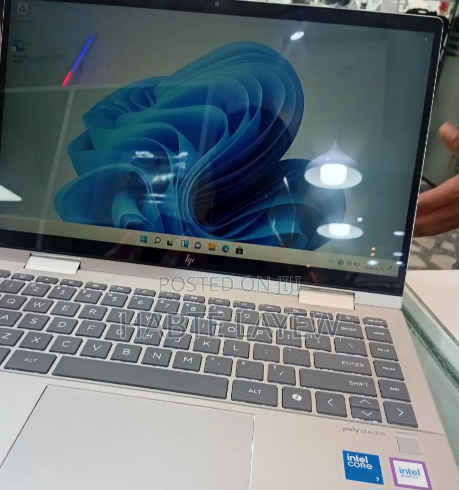 New Laptop HP Envy x360 16GB Intel Core i7 SSD 1T