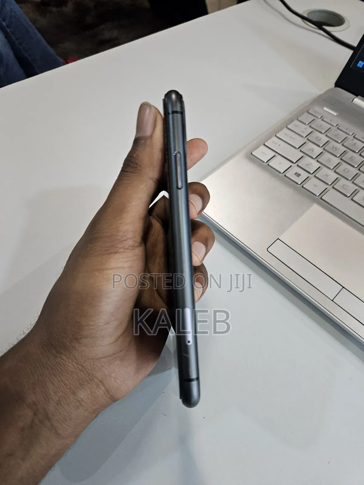 Apple iPhone 11 64 GB Black