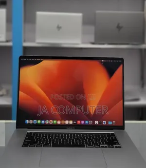 New Laptop Apple MacBook Pro 2019 16GB Intel Core I7 SSD 512GB
