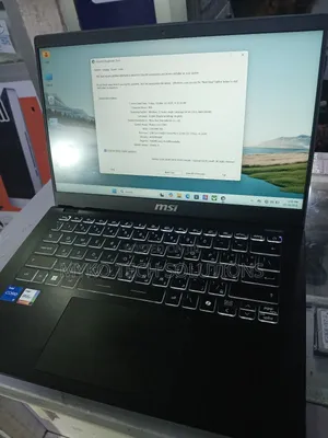 Laptop MSI Modern 14 8GB Intel Core I5 SSD 2T