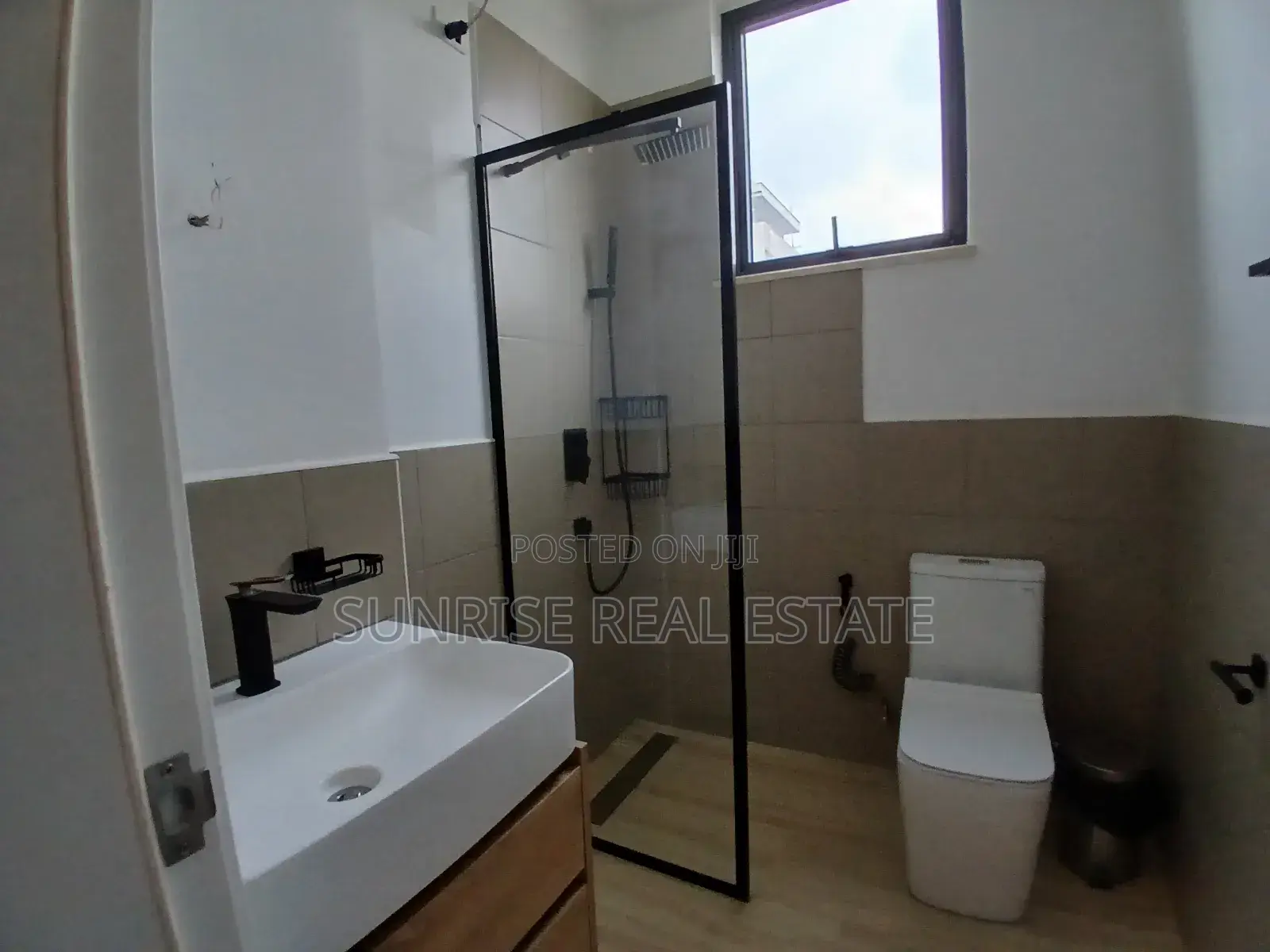 Furnished 3bdrm Apartment in Hayahulet, Bole for rent