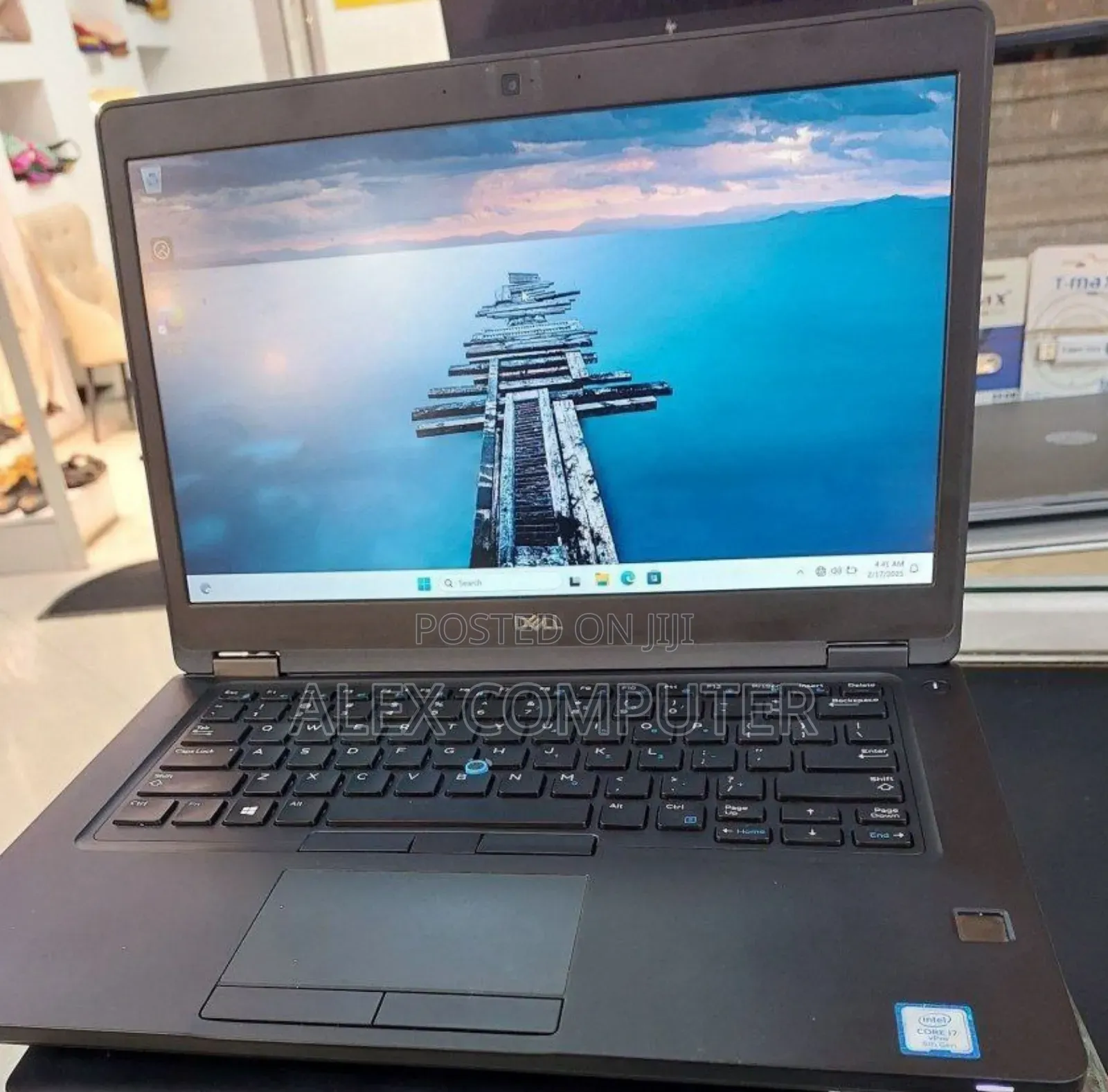New Laptop Dell Latitude 5490 16GB Intel Core i7 SSD 256GB