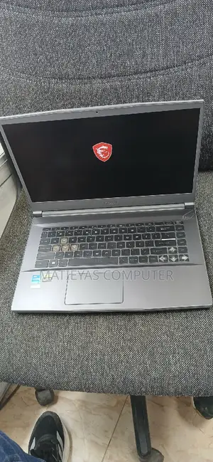New Laptop MSI 16GB Intel Core I5 SSD 512GB