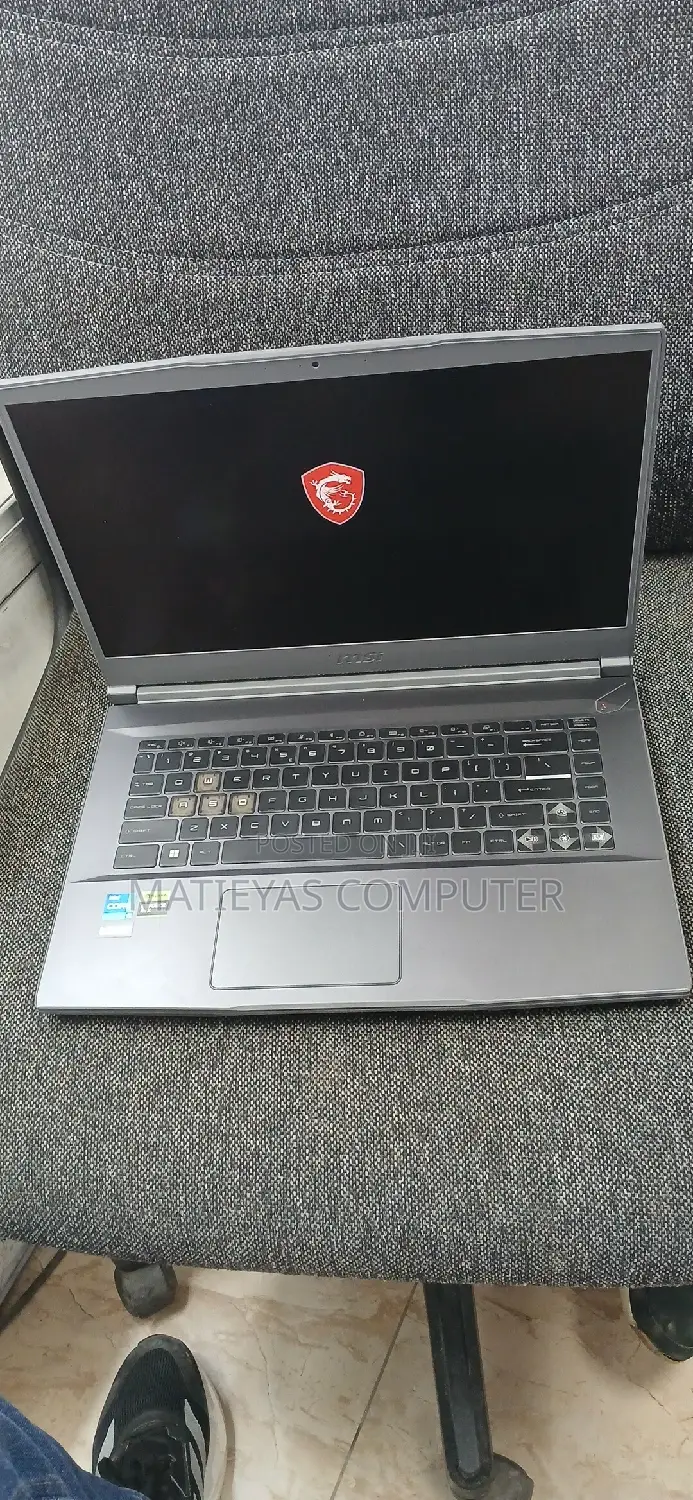 New Laptop MSI 16GB Intel Core I5 SSD 512GB