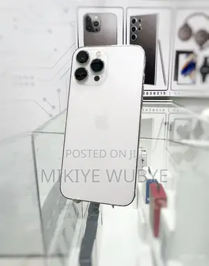 Photo - Apple iPhone 13 Pro Max 128 GB White