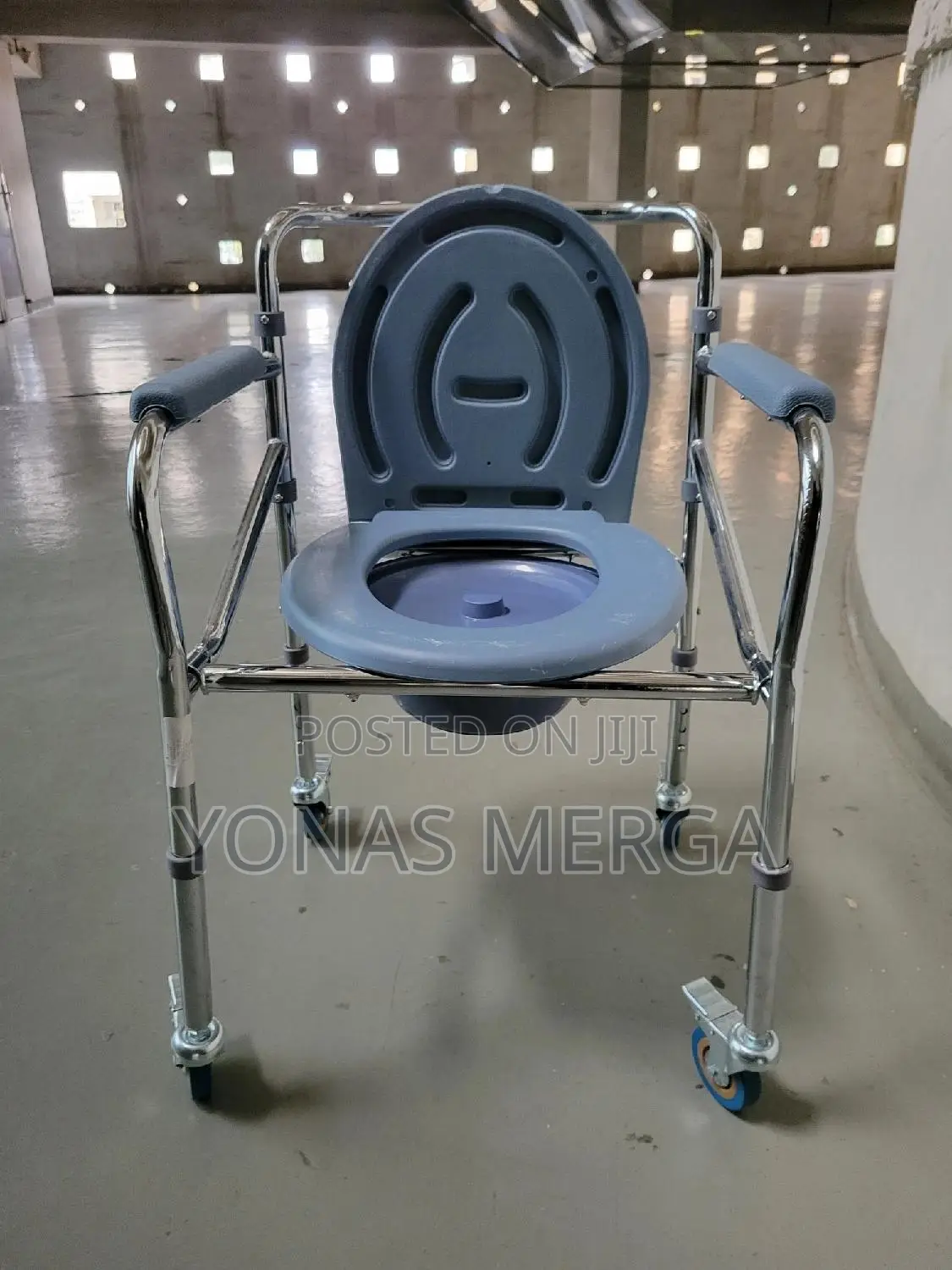 Commode Chair𤳙፯toilet Chair, Carbon Steel Electroplated