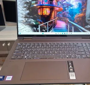 New Laptop Lenovo Yoga 7i 16GB Intel Core Ultra 7 SSD 1T