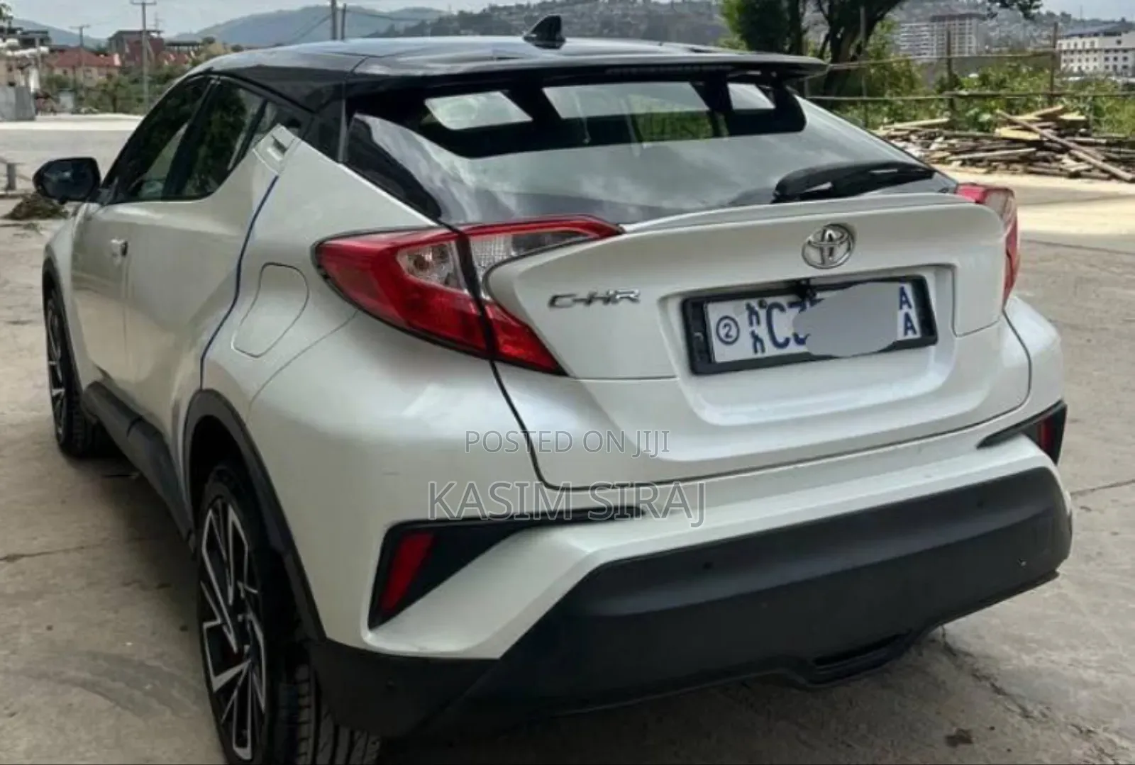 Toyota C-HR Limited 2021 White