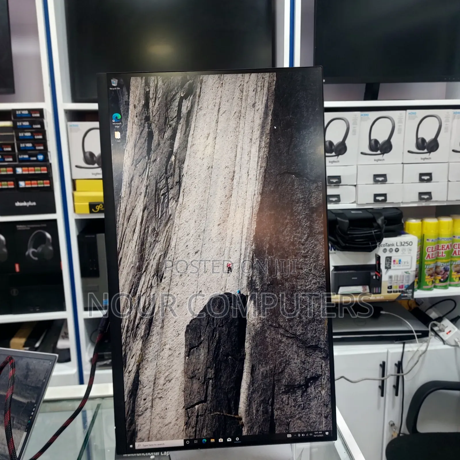 Dell 27 Inch Monitor