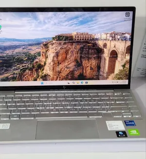New Laptop HP Envy 13 16GB Intel Core I7 SSD 1T