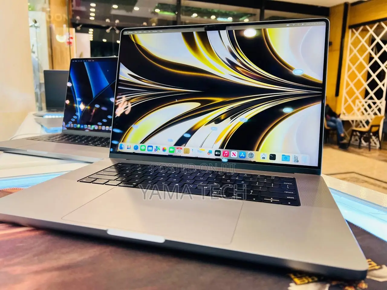 New Laptop Apple MacBook Pro 2021 M1 64GB Apple M1 Max SSD 2T