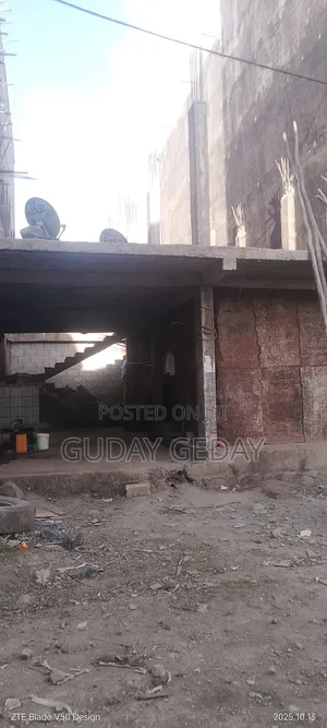 Photo - 6bdrm Block of Flats in Akaky Kaliti for sale