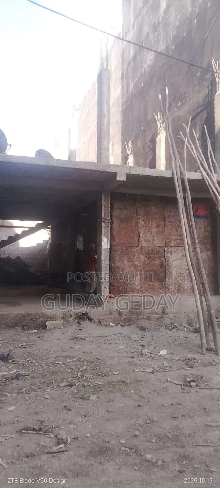 6bdrm Block of Flats in Akaky Kaliti for sale