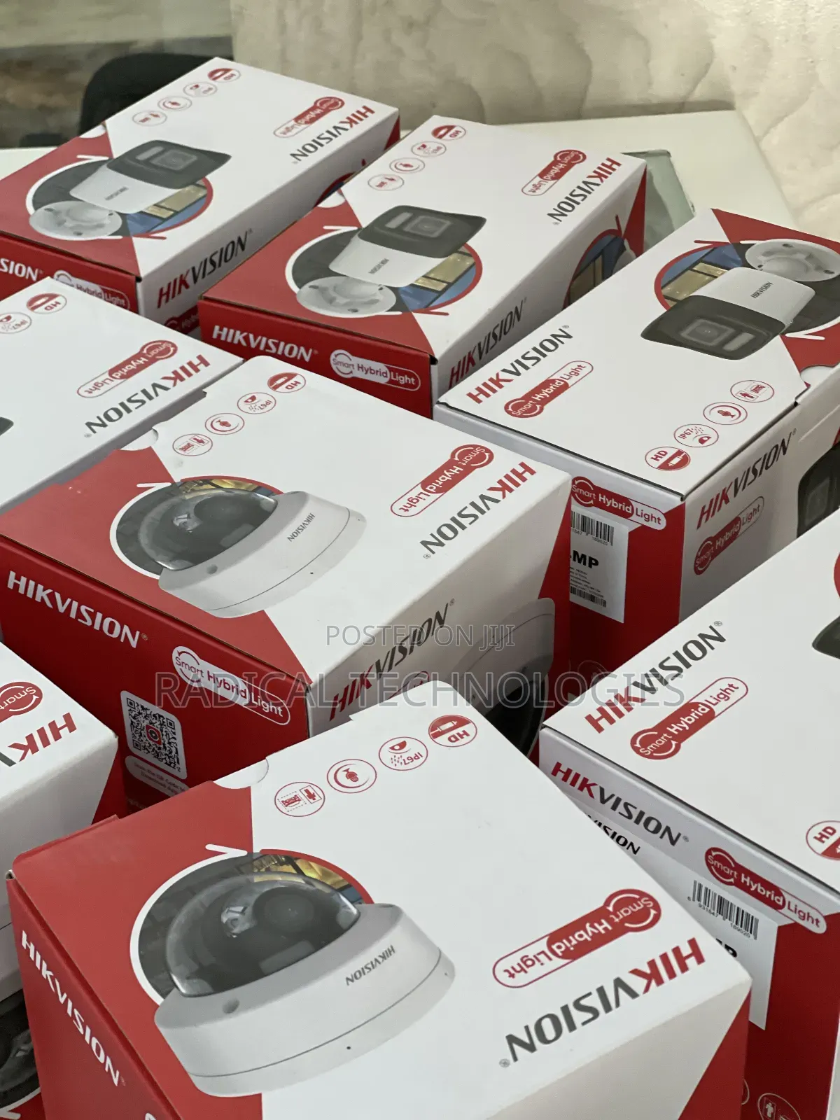 4 And 2 Mp Smart Hybrid Hikvision Ip Security Camera