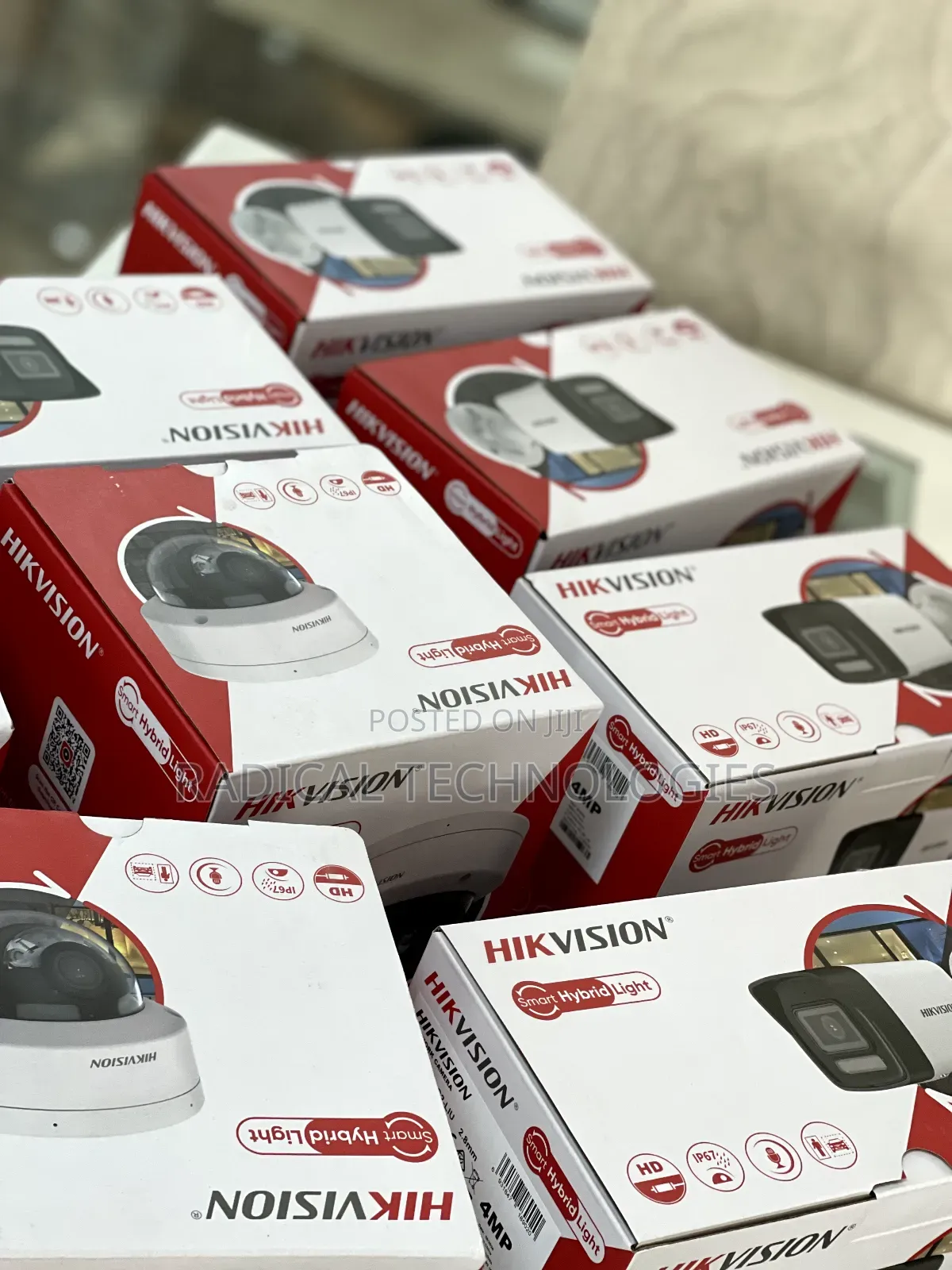 4 And 2 Mp Smart Hybrid Hikvision Ip Security Camera