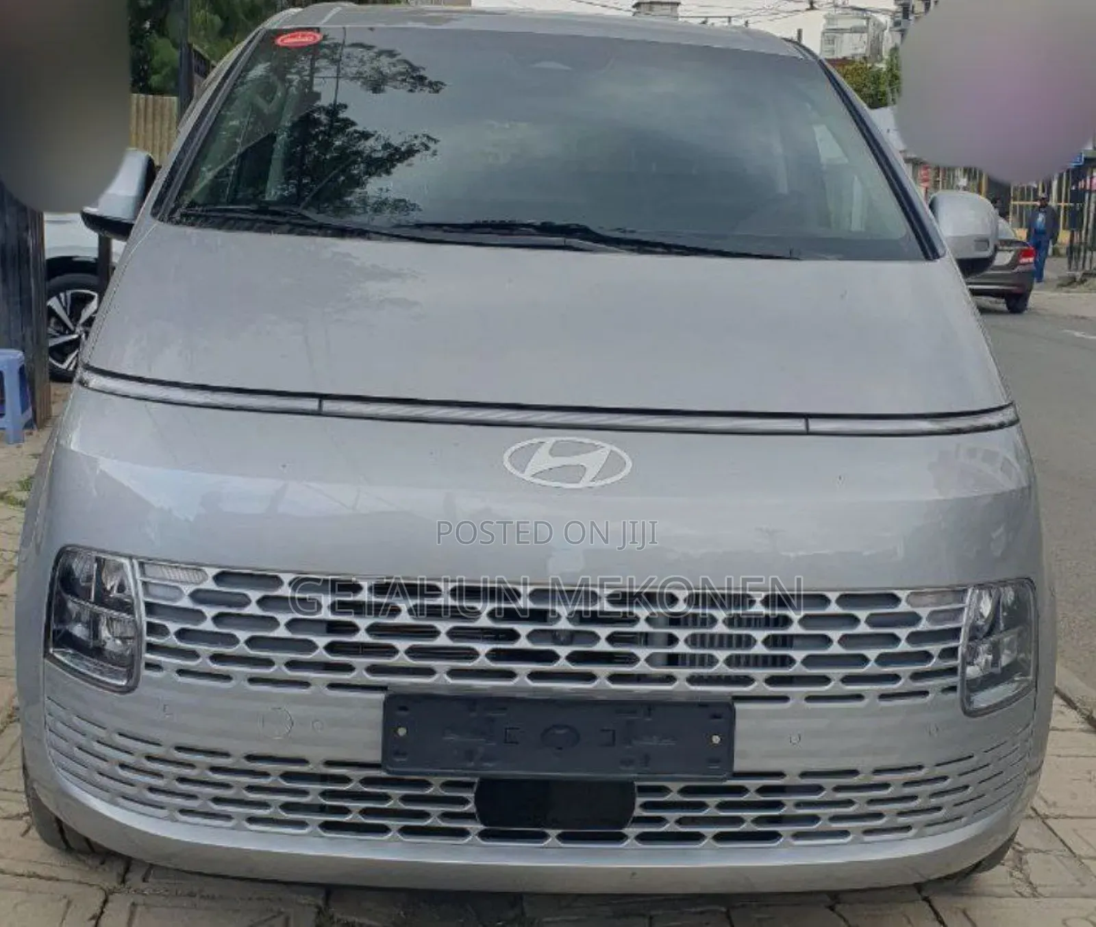 New Hyundai Staria 2024 Silver