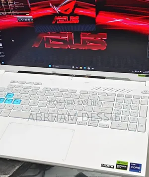 New Laptop Asus 32GB Intel Core I9 SSD 1T