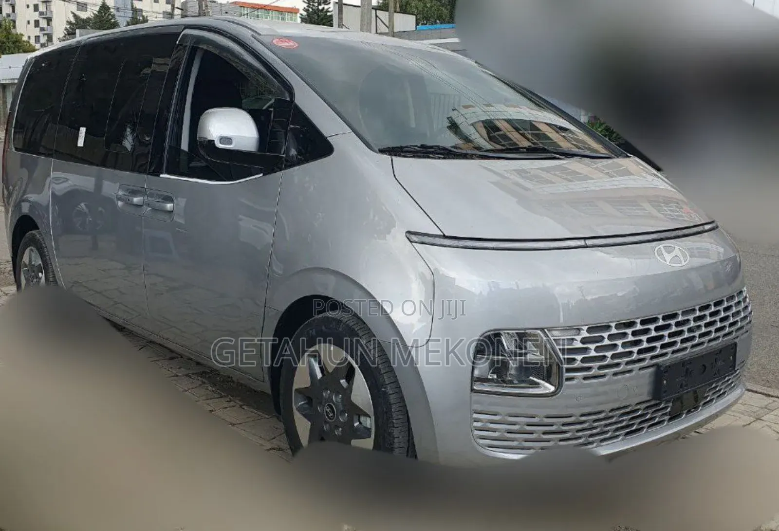 New Hyundai Staria 2024 Silver