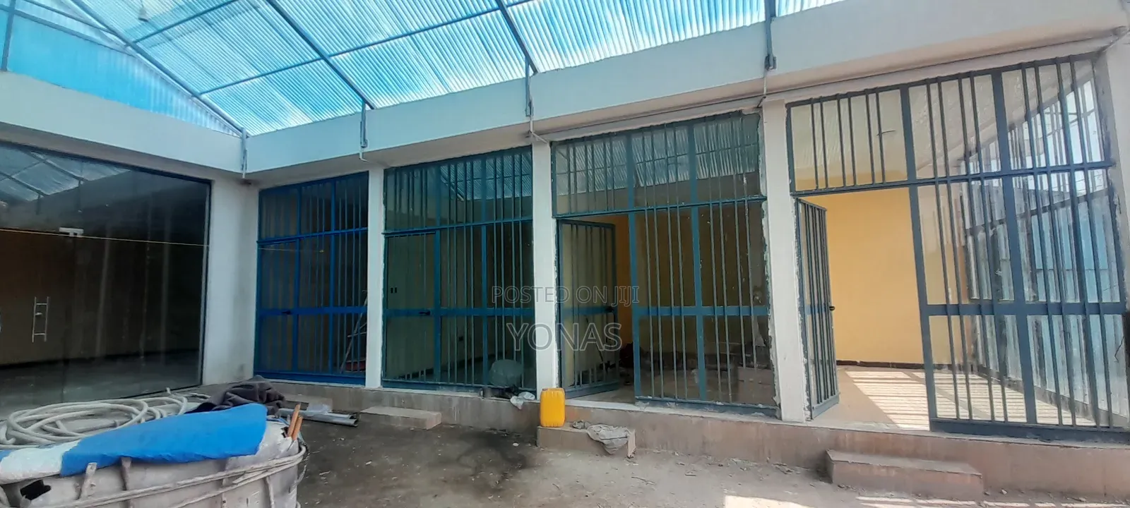 የገበያ ማእከል የንግድ ቦታ