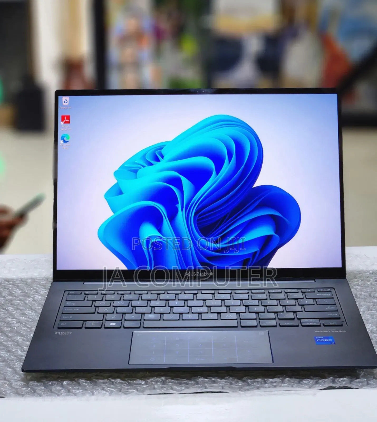 New Laptop Asus Zenbook 14 UX434 16GB Intel Core I7 SSD 512GB