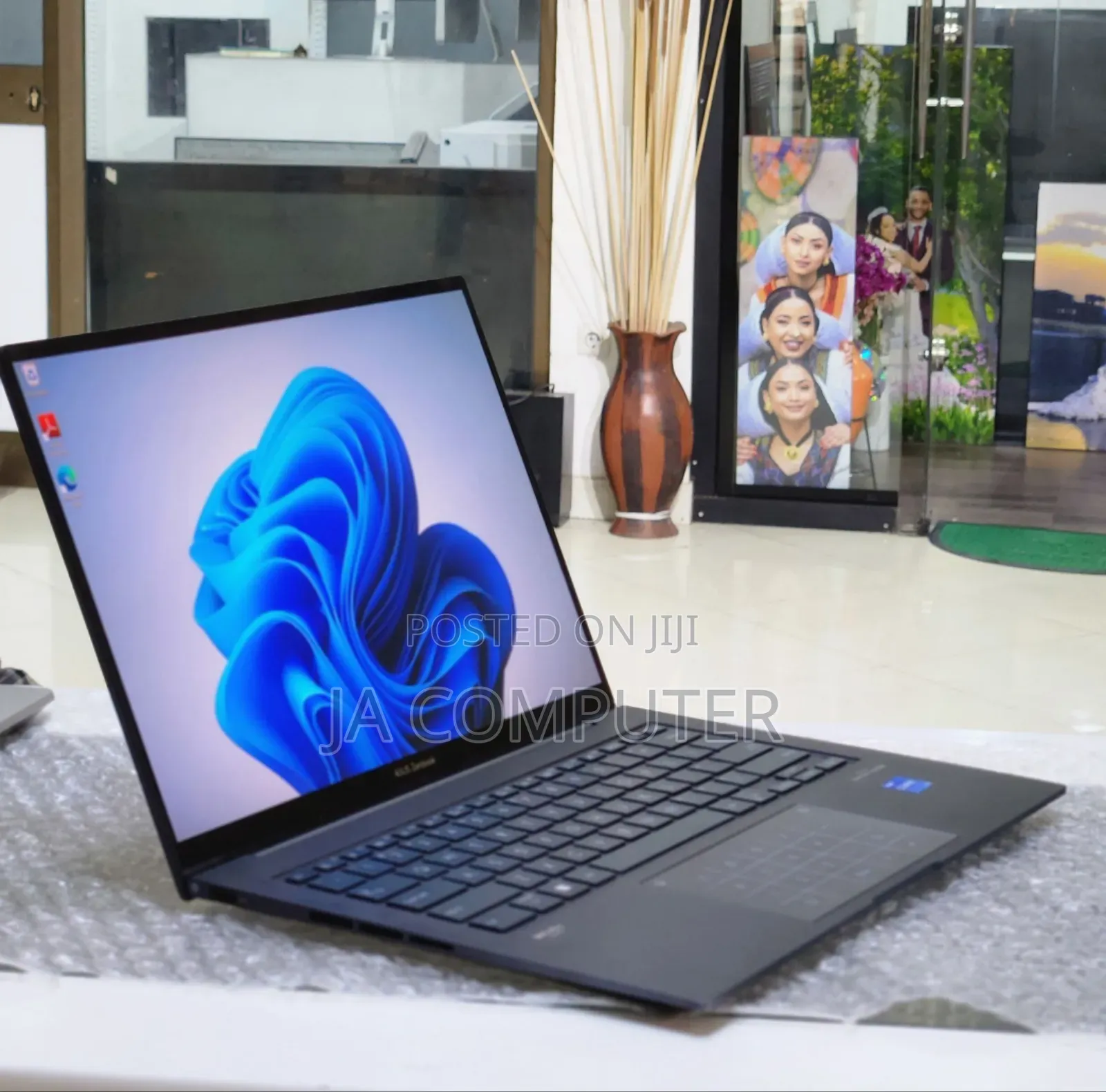 New Laptop Asus Zenbook 14 UX434 16GB Intel Core I7 SSD 512GB