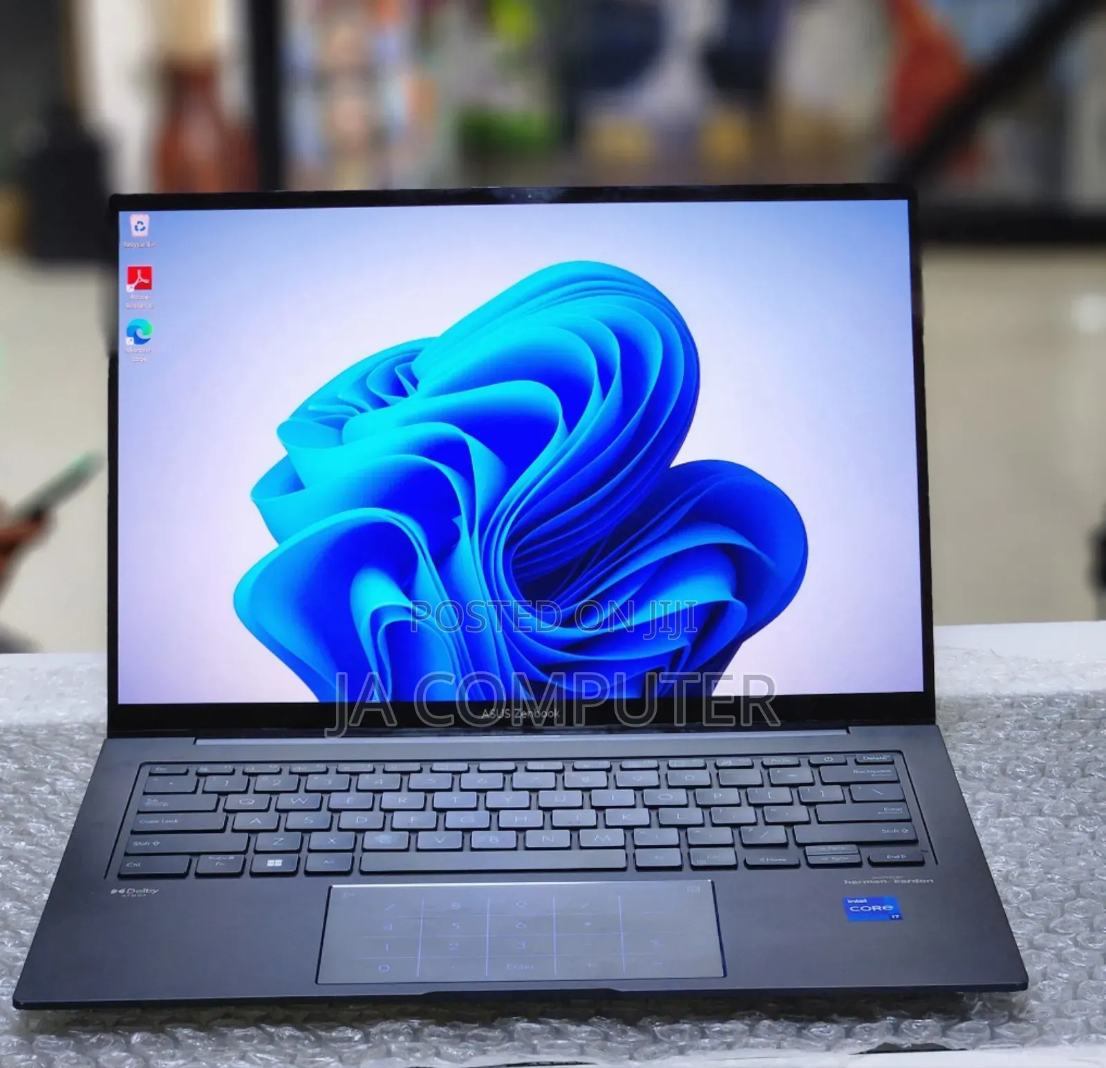 New Laptop Asus Zenbook 14 UX434 16GB Intel Core I7 SSD 512GB