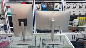 Photo - Dell Premium 24 Inchmonitor