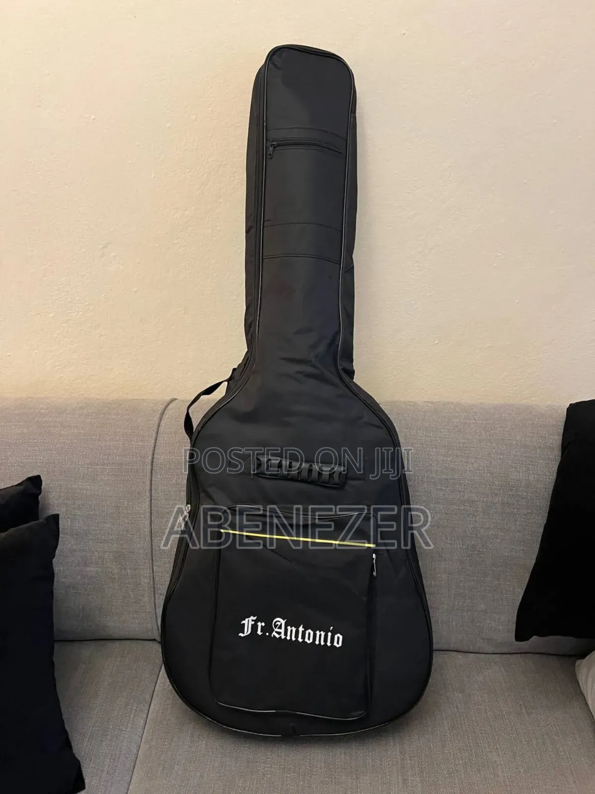 Fr. Antonio Box Guitar