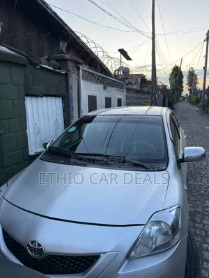 Photo - Toyota Yaris 1.3 HB T3 2007 Silver