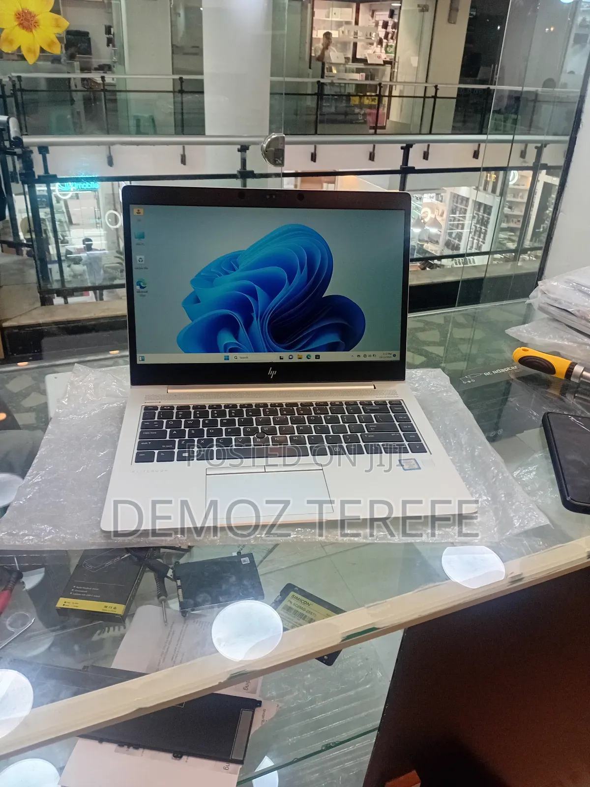 New Laptop HP EliteBook 840 G5 8GB Intel Core I5 SSD 512GB