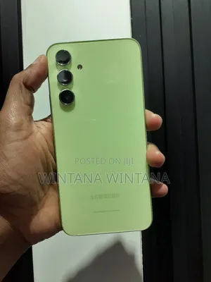 Photo - New Samsung Galaxy A54 128 GB Green