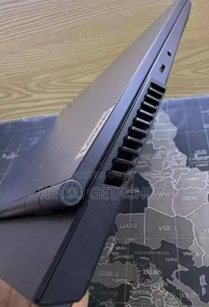 New Laptop Lenovo Legion 5 16GB AMD Ryzen 7 SSD 512GB