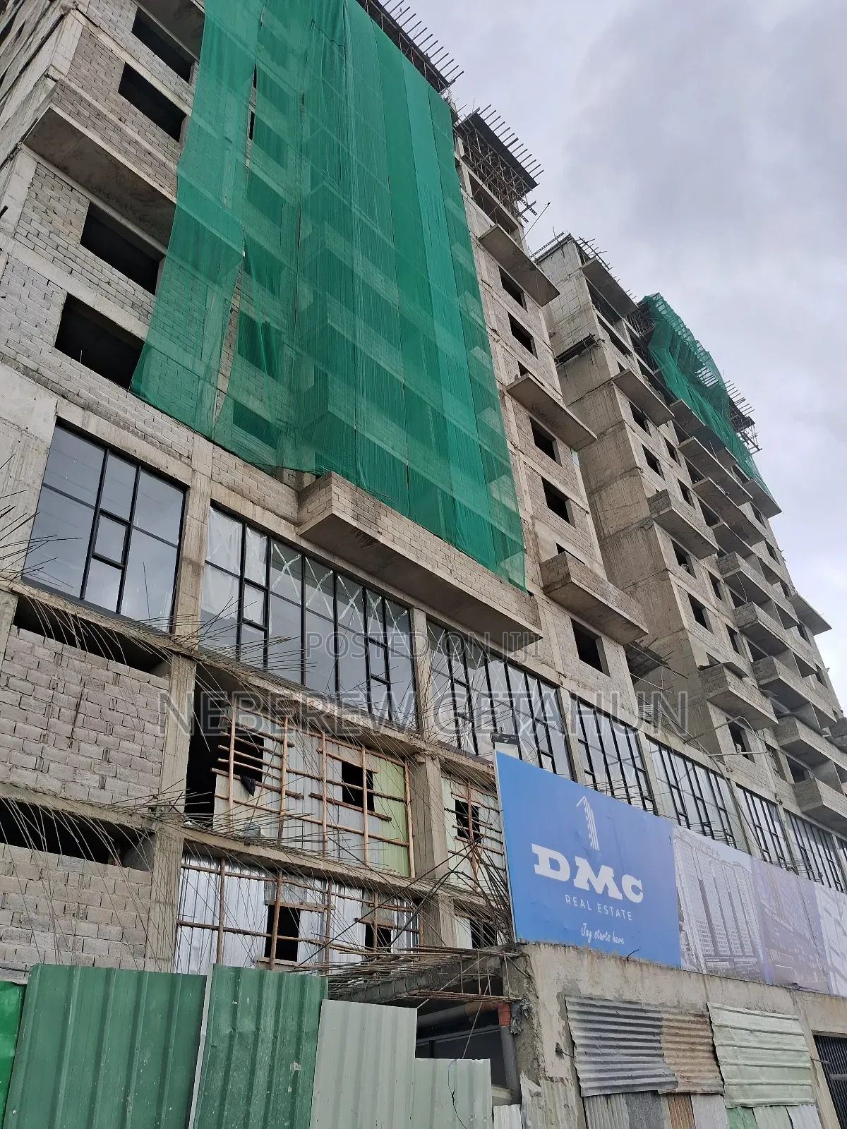 3bdrm Apartment in Dmc, Nifas Silk-Lafto for sale