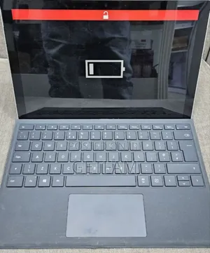 New Laptop Microsoft Surface 8GB Intel Core I7 SSD 256GB