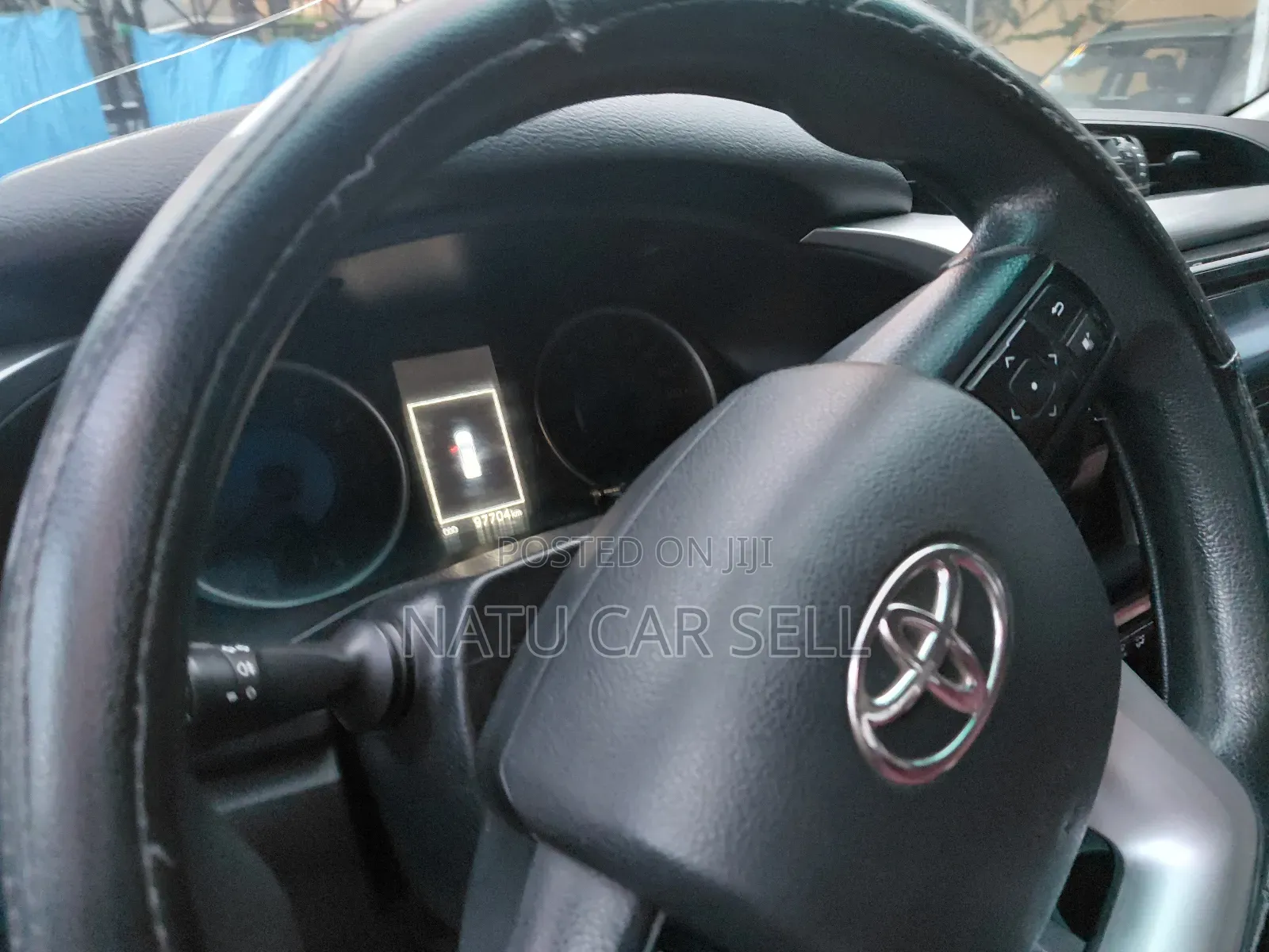 Toyota Hilux 2016 White