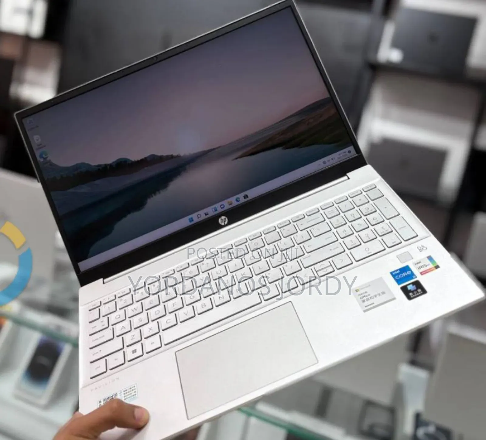 New Laptop HP Pavilion 15 16GB Intel Core I5 SSD 1T