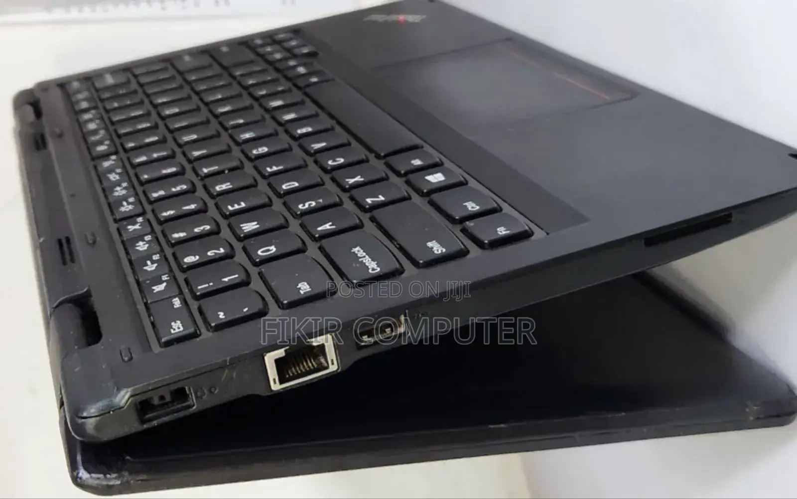 New Laptop Lenovo Yoga 11e 4GB Intel Xeon SSD 128GB