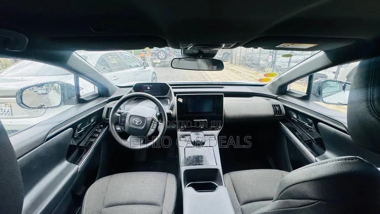 Toyota bZ4X 71.4 kWh AWD 2023 Black