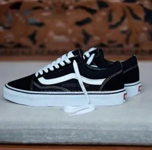 Photo - Vans Old School