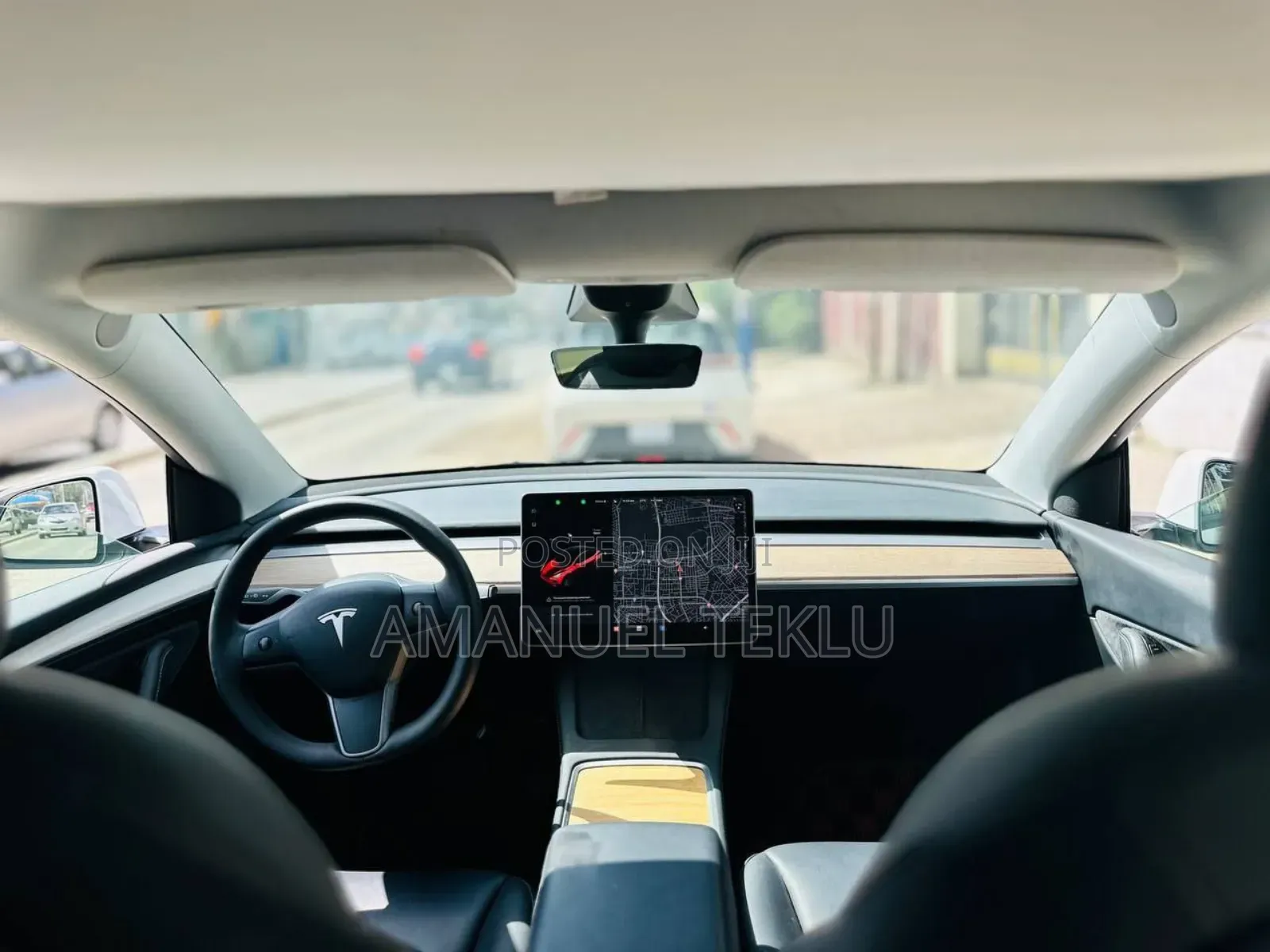 Tesla Model Y 2023 White